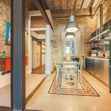500m Ponte Vecchio - Signorile New 3br Apartment