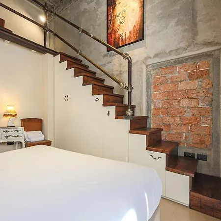 Apartment 500m Ponte Vecchio - Signorile New 3br Florence
